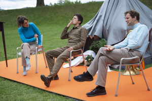 zo_04_13a_draussen_vor_der_tuer_winzenried_goetzinger_von treuenfels